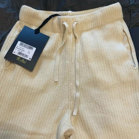 Moncler Knit Sweatpants - Cream | Size:M - Picture 3 of 6